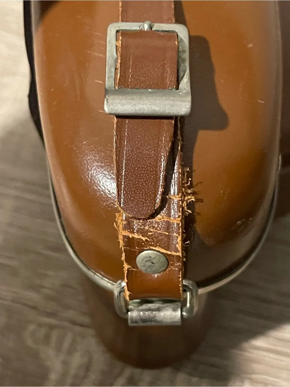 Brown Camera Case - Retro Protective Cover
